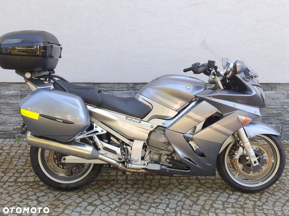 Yamaha FJR - 4