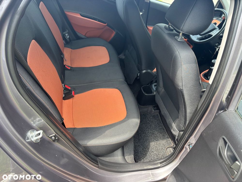 Hyundai i10 1.0 YES - 6