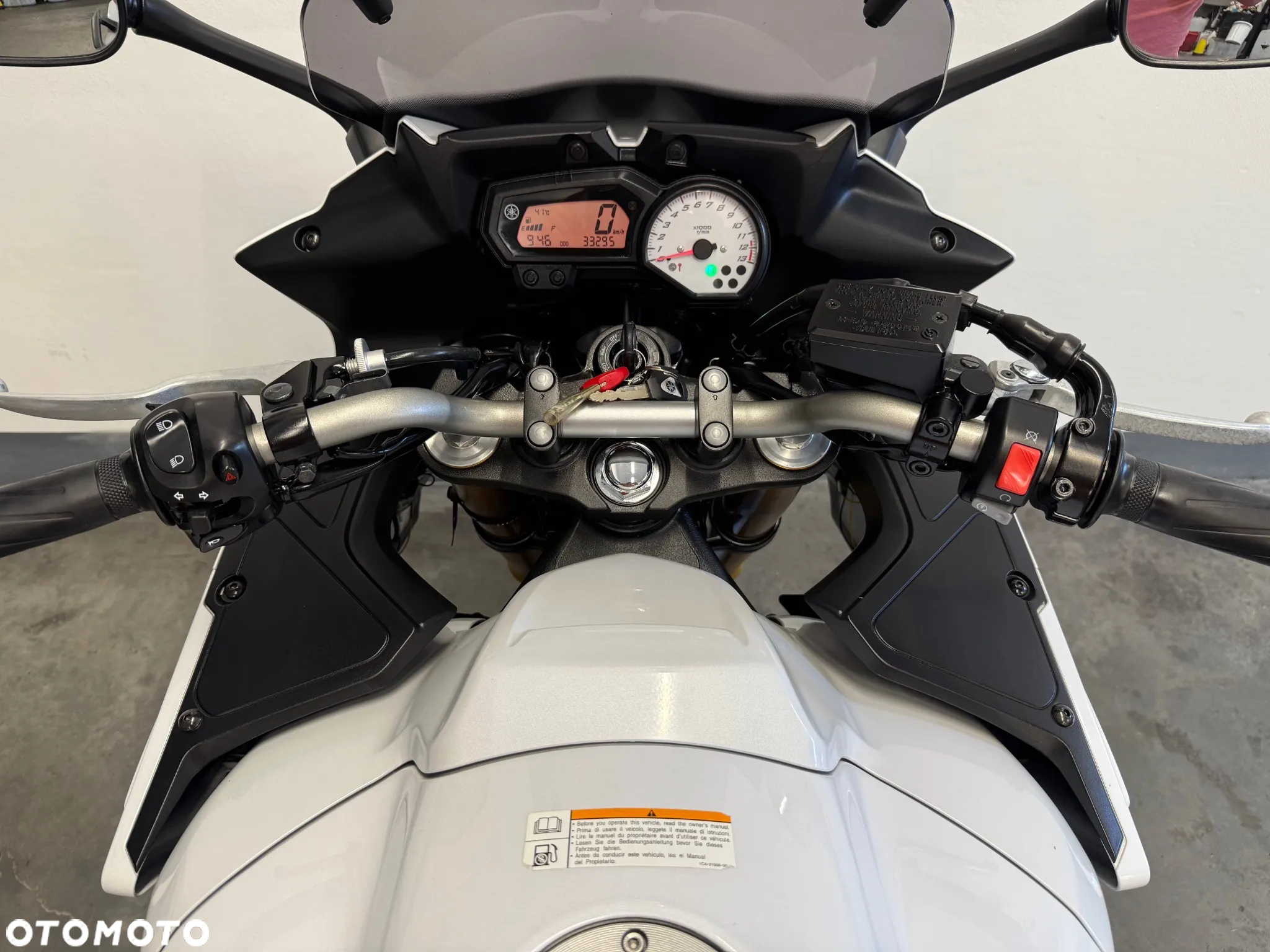 Yamaha FZ8 - 38