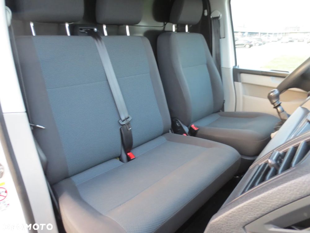 Volkswagen TRANSPORTER T6 ORYGINAŁ NISKI PRZEBIEG SALON PL.  VAT 23% - 16