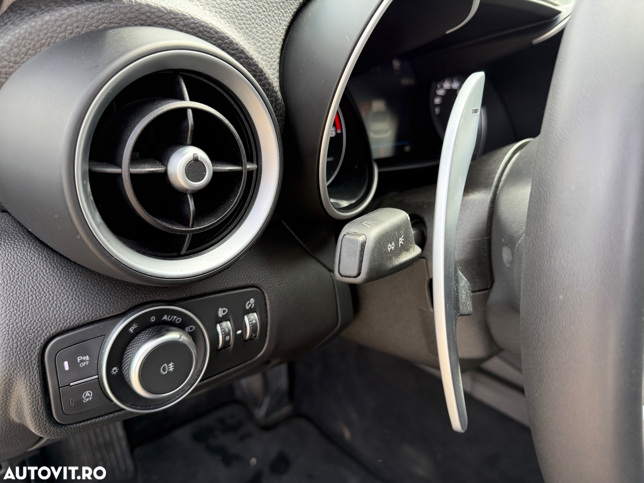Alfa Romeo Giulia 2.2 Diesel AT8 Super - 34