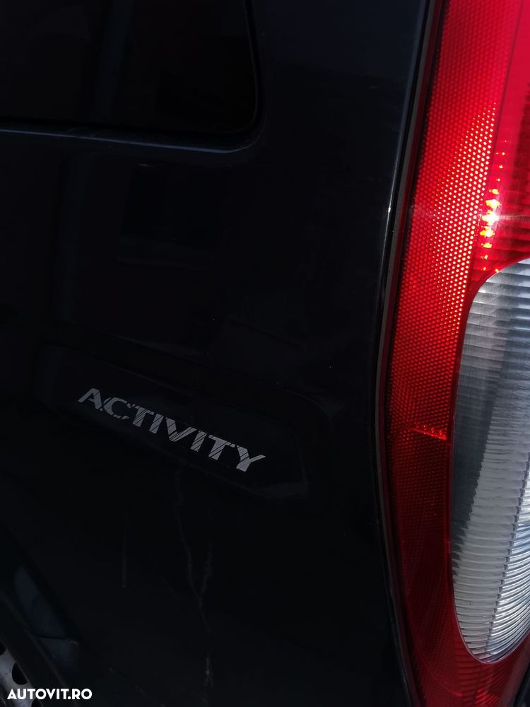 Mercedes-Benz Viano - 10