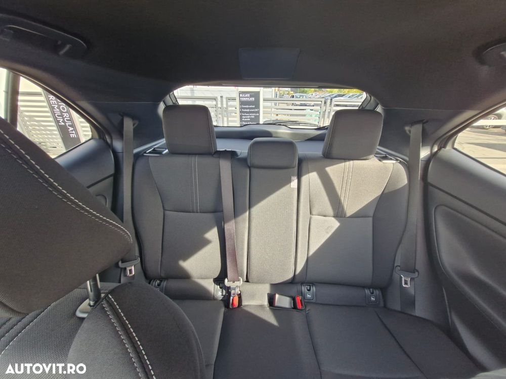 TOYOTA Yaris Cross 2026 — imagine 12