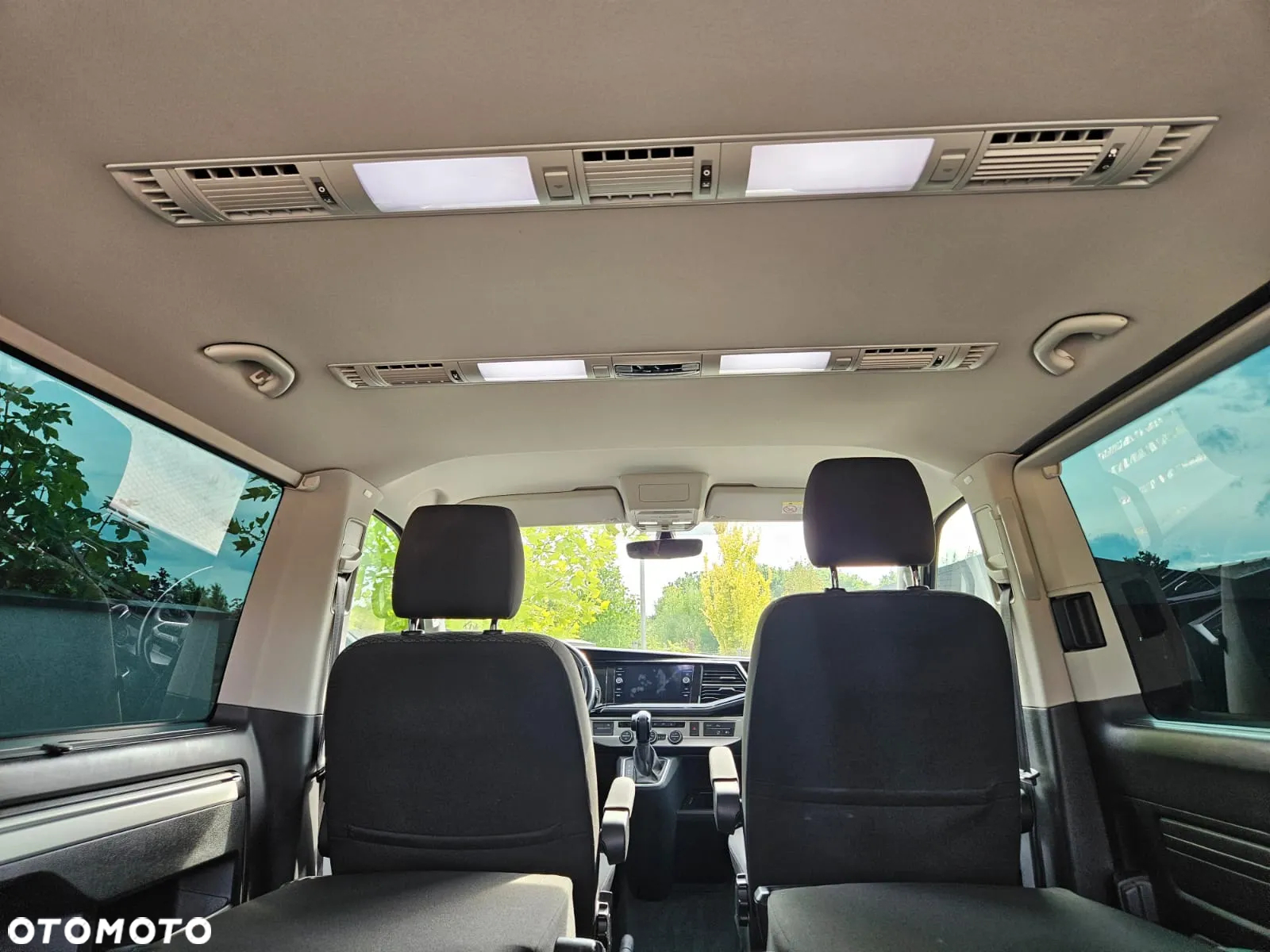 Volkswagen Multivan 2.0 TDI L1 Trendline DSG - 16