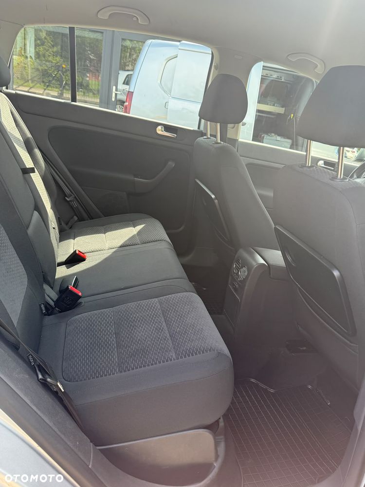 Volkswagen Golf Plus - 16