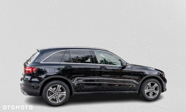 Mercedes-Benz GLC - 17