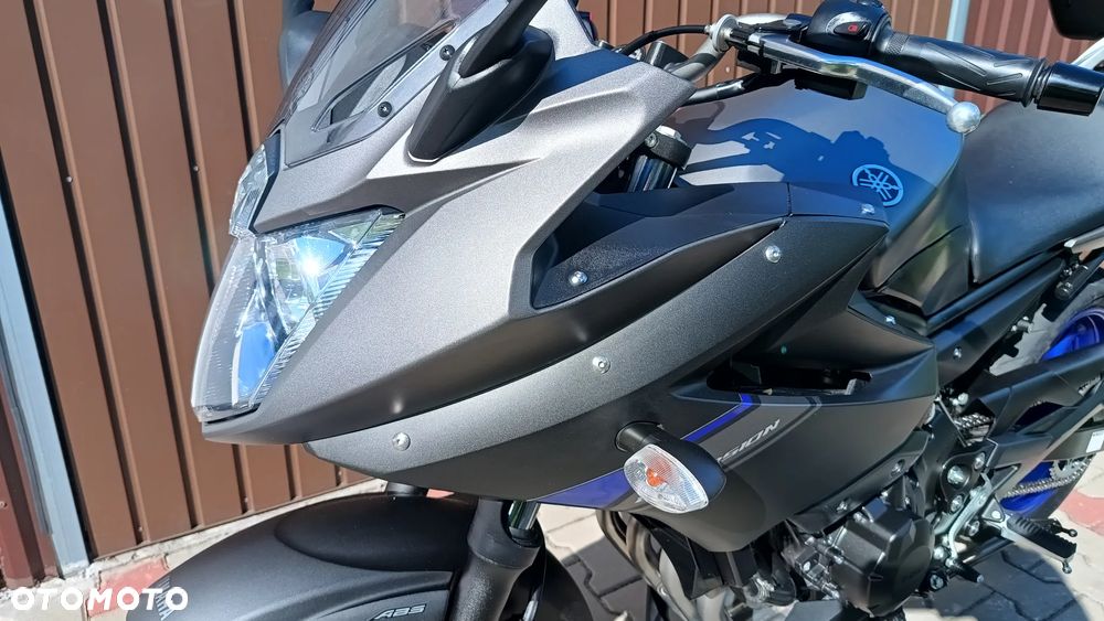 Yamaha XJ - 22
