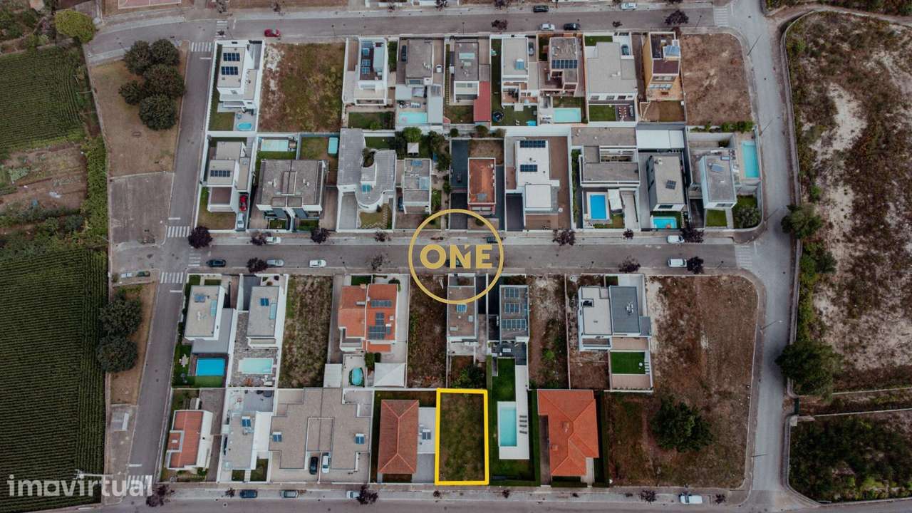 Lote para Moradia com Projeto Anteriormente Aprovado | Beiriz – Póvoa - Grande imagem: 3/10