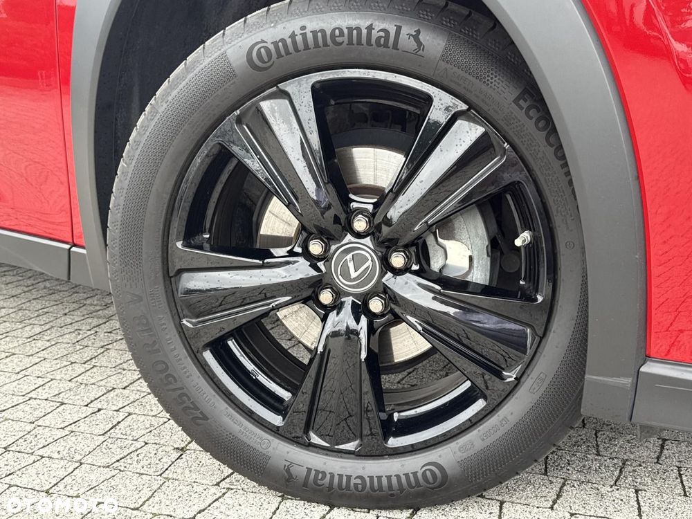 Lexus UX - 29