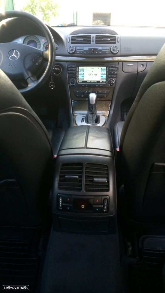 Mercedes-Benz E 320 CDi Avantgarde - 15