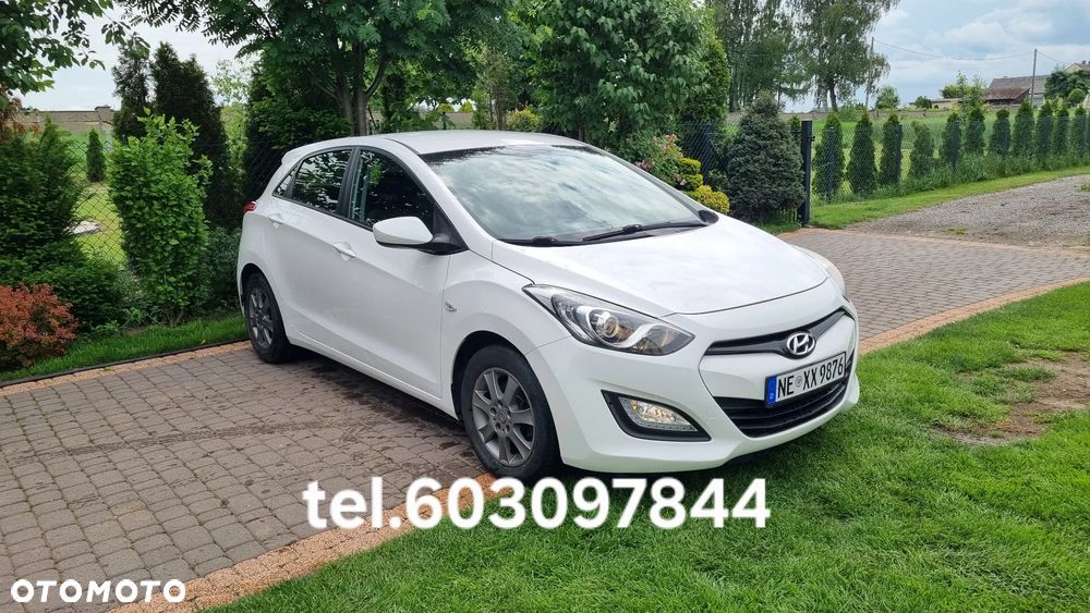 Hyundai i30 1.4 Intro Edition - 33