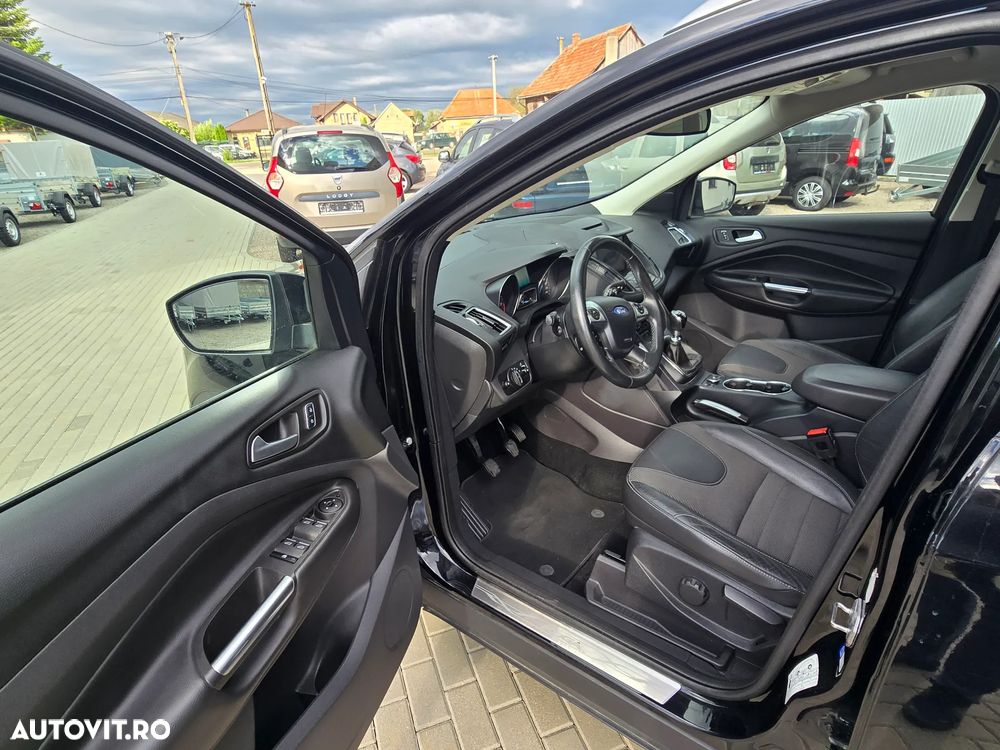 Ford Kuga 1.5 EcoBoost 2WD Titanium - 19
