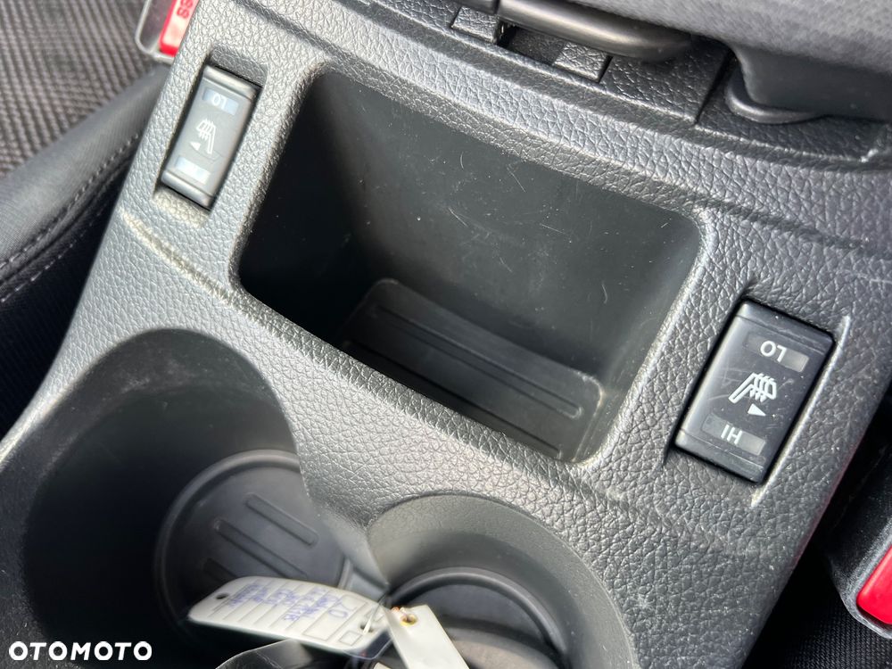 Nissan Qashqai 1.6 dCi Tekna - 23