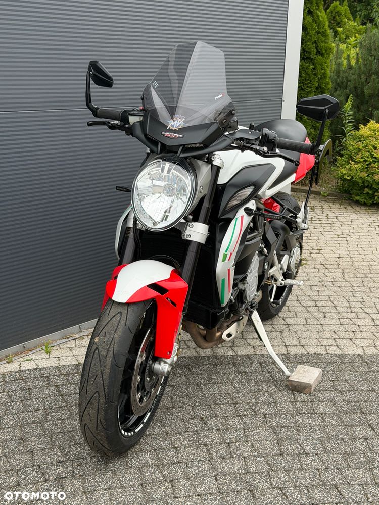 MV AGUSTA Brutale - 23