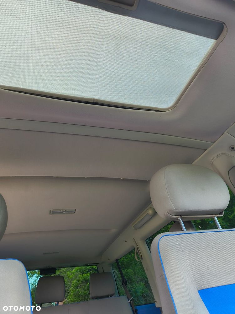 Volkswagen Multivan Standard - 24