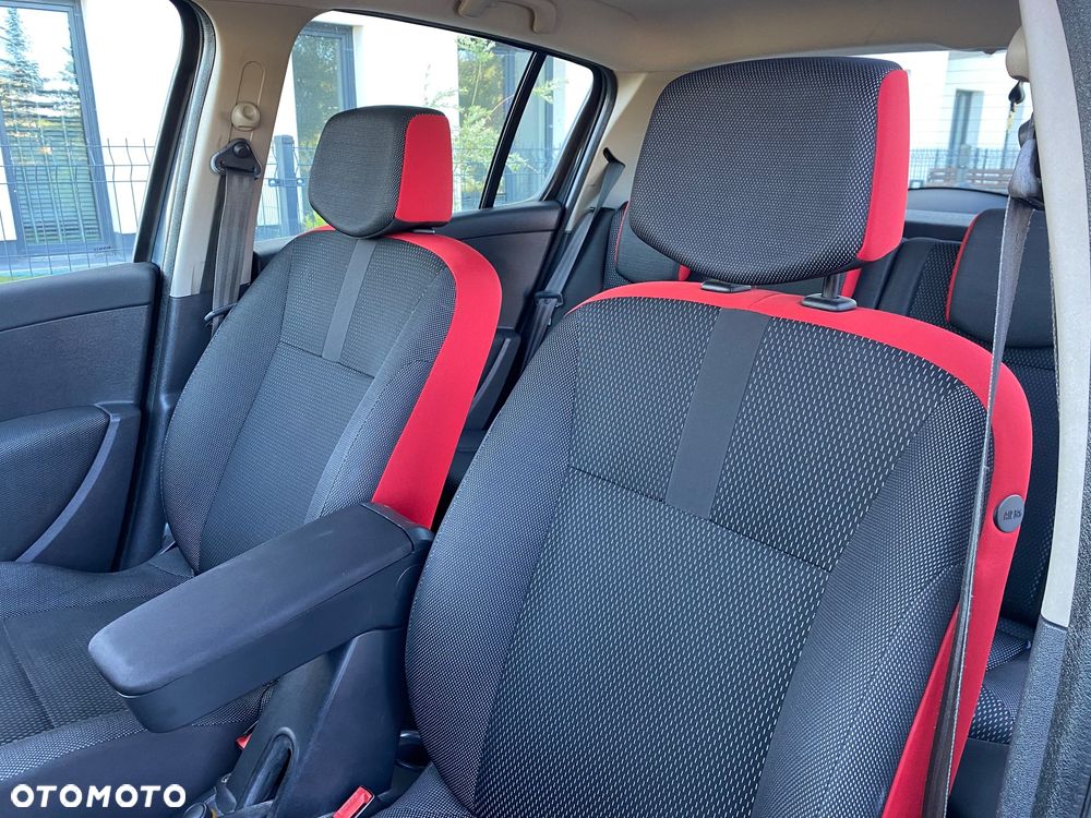 Renault Clio 1.2 16V Rip Curl - 30