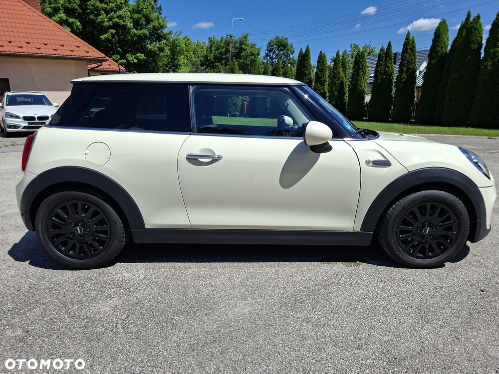 MINI ONE - 8
