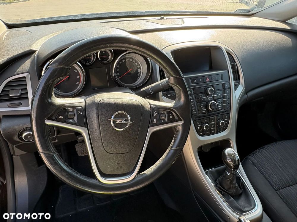 Opel Astra 1.4 Turbo - 6