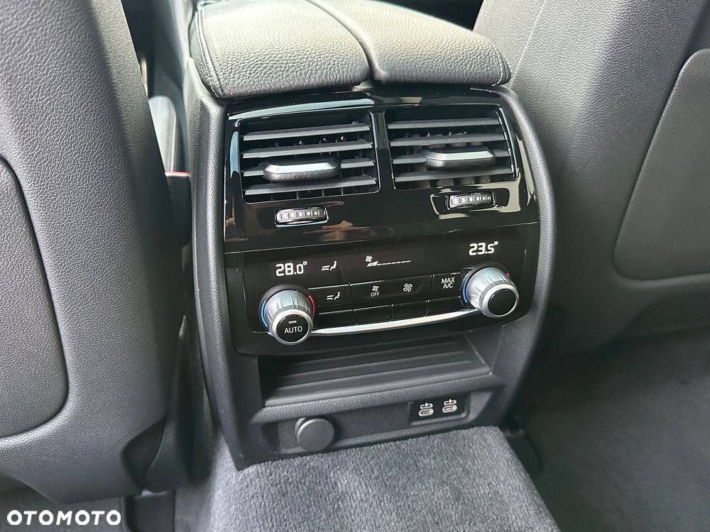 BMW Seria 5 530e xDrive M Sport sport - 29