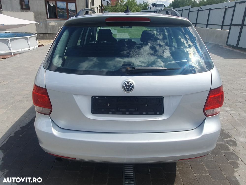 Volkswagen Golf 1.6 TDI DPF Style - 8