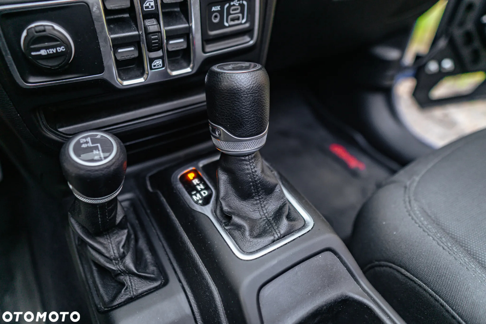 Jeep Wrangler - 27
