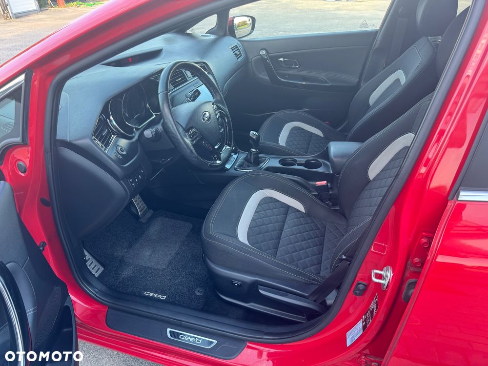 Kia Ceed 1.6 CRDi GT Line - 7