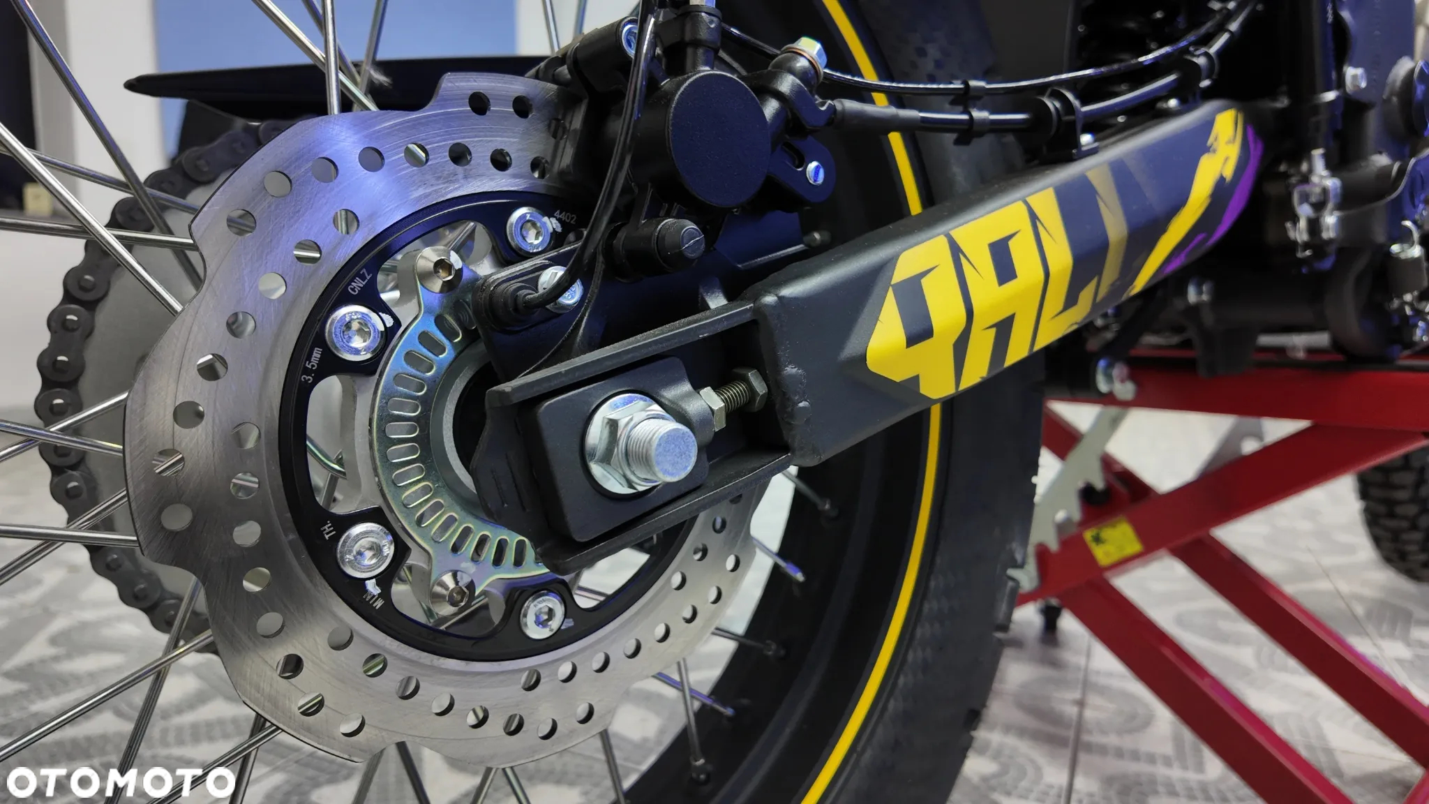 VOGE 300GY RALLY - 14