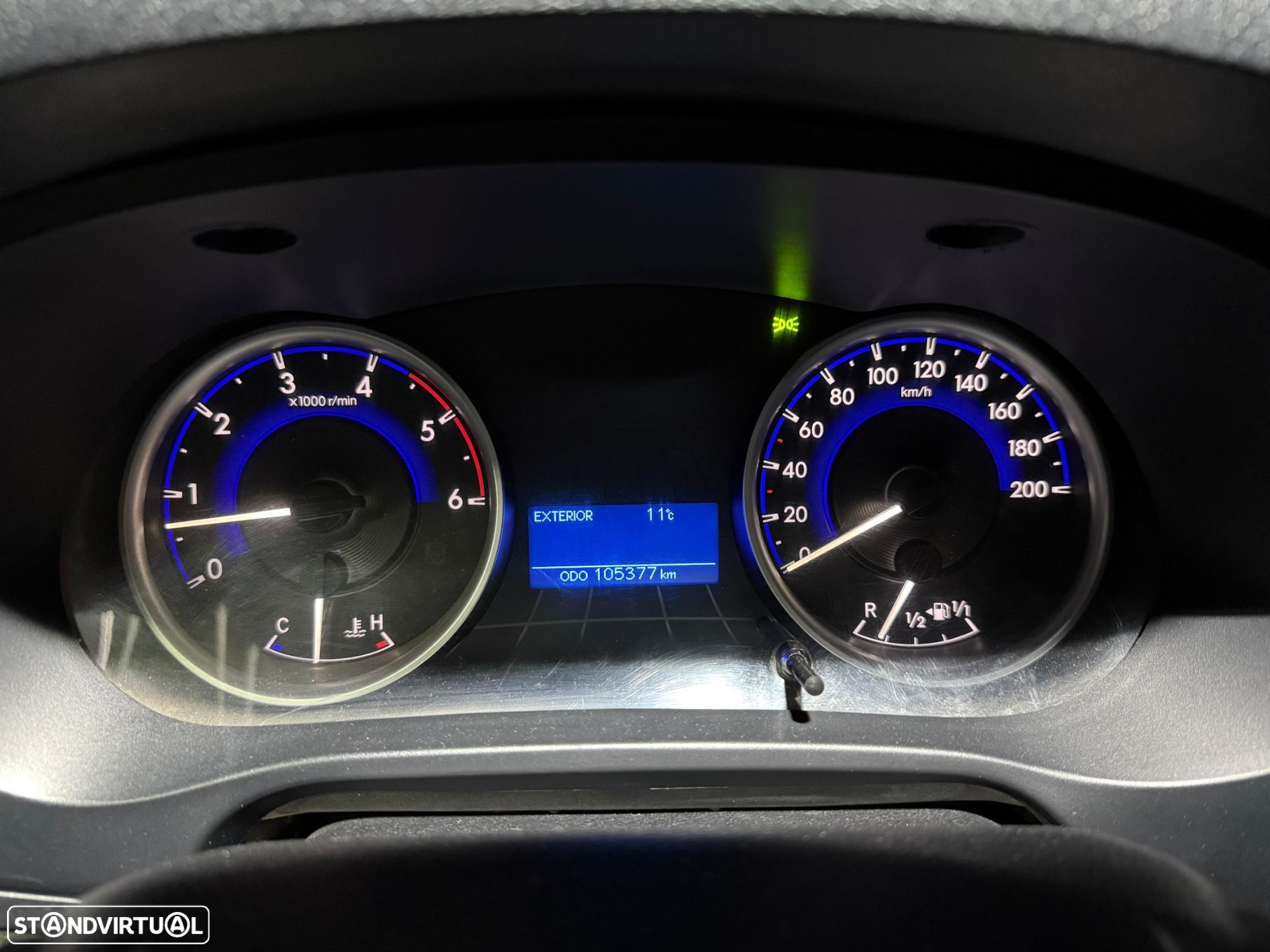 Toyota Hilux 2.4 D-4D 4WD CD CH - 20