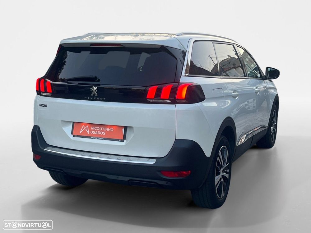 Peugeot 5008 2020 photo 5