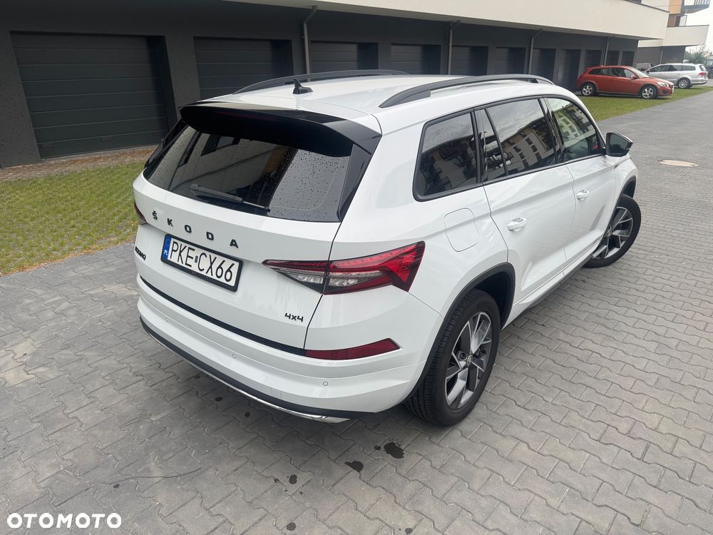 Skoda Kodiaq 2.0 TDI 4x4 DSG Sportline - 11