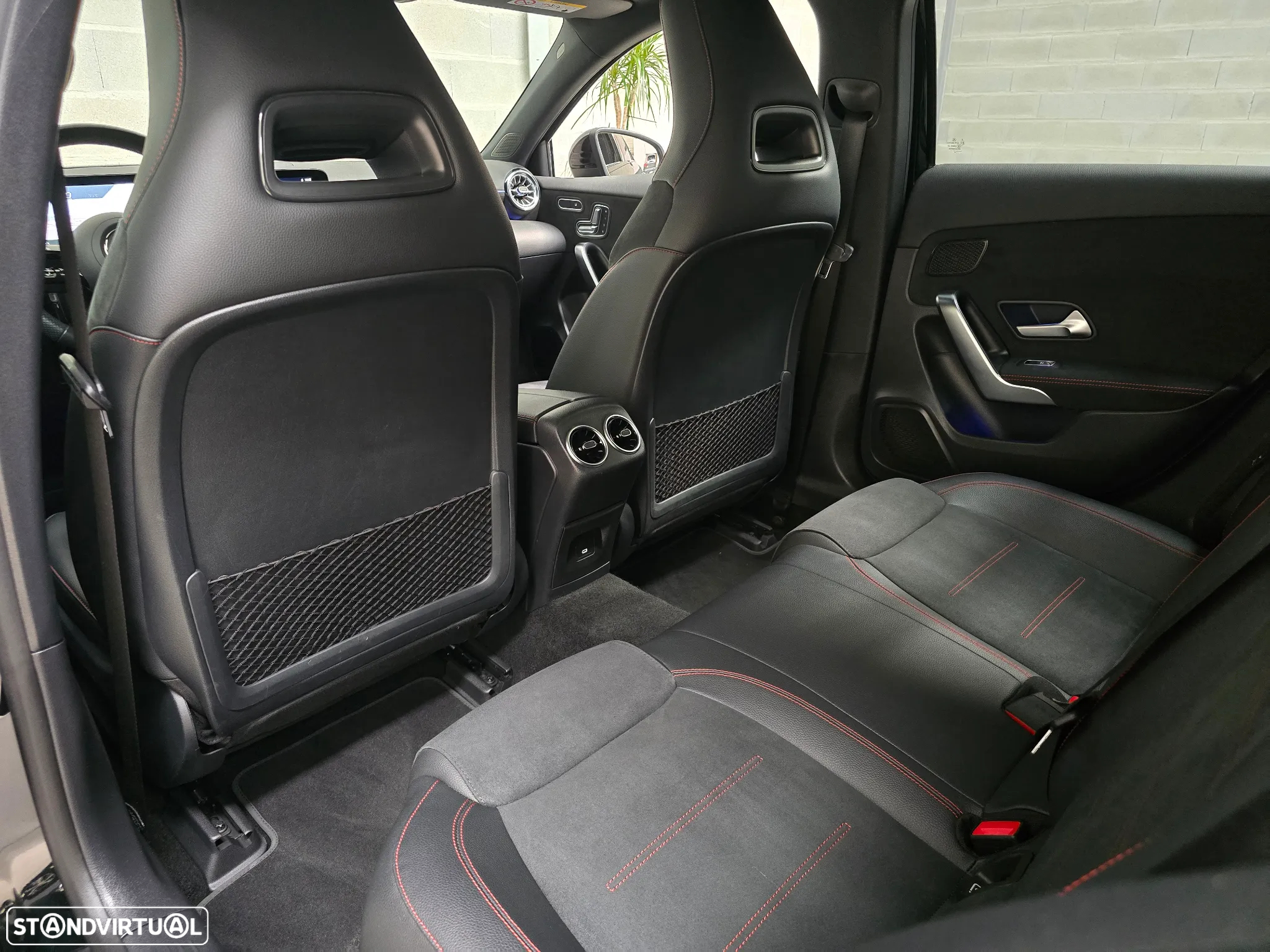 Mercedes-Benz A 250 e 8G-DCT AMG Line - 49