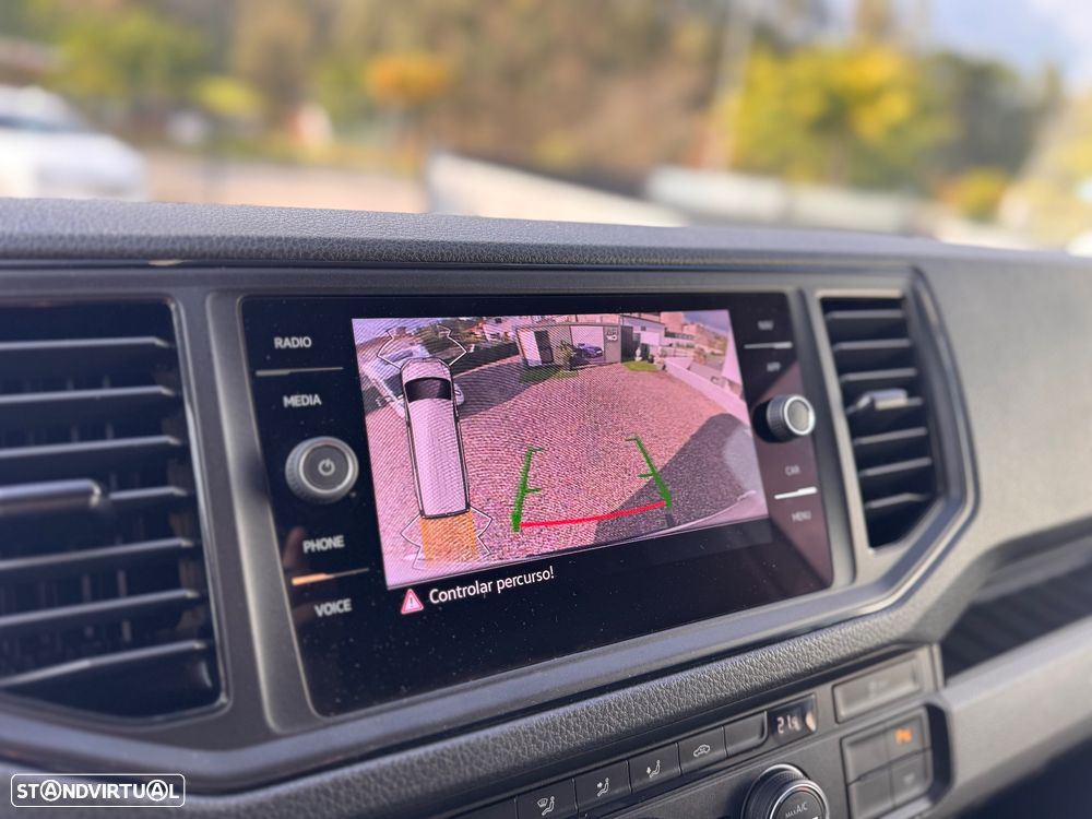 VW Crafter 2.0 TDI 140HP 35 MWB HRF - 20