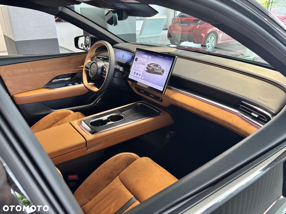 Mazda 6e 68.8kWh Takumi Plus - 11