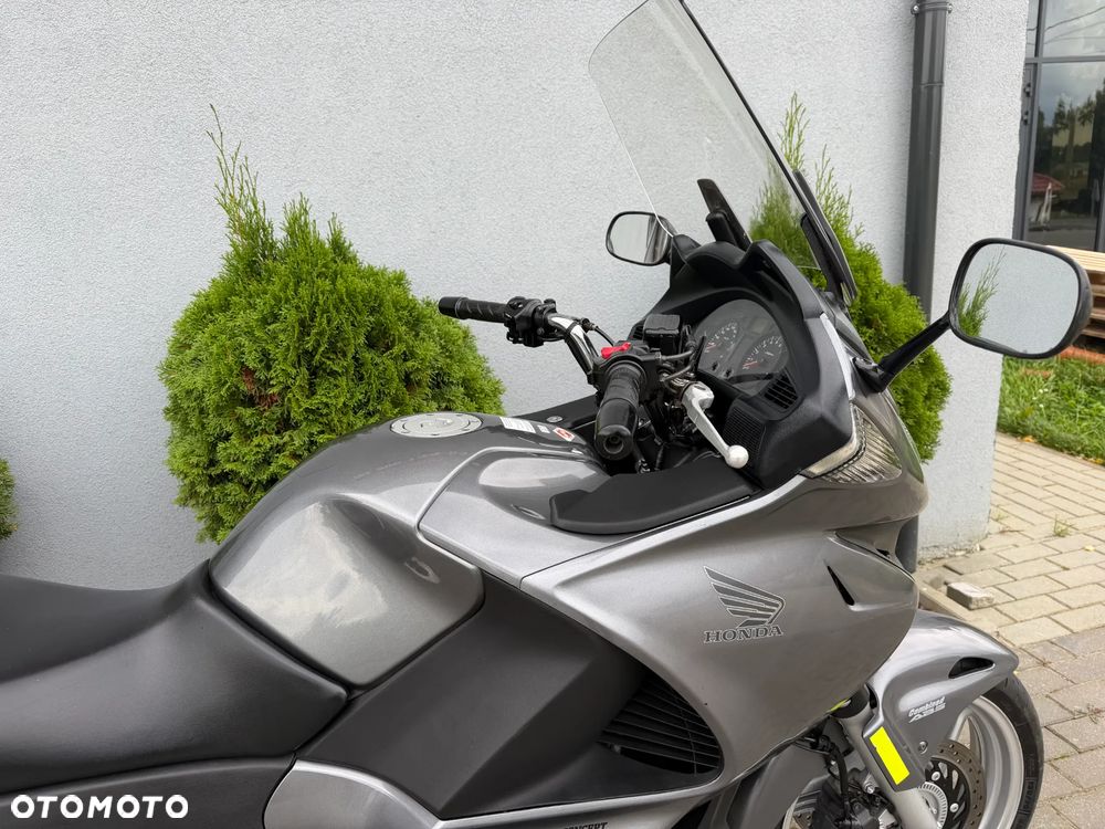 Honda NTV - 19