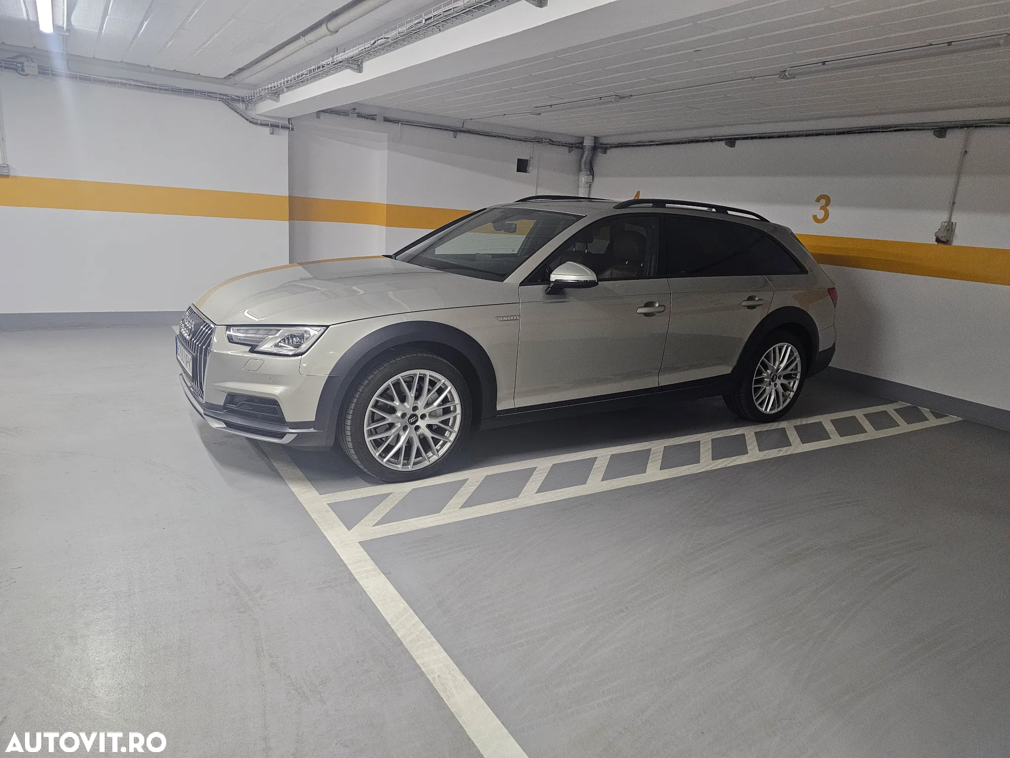 Audi A4 Allroad 2.0 TFSI Quattro S tronic - 9