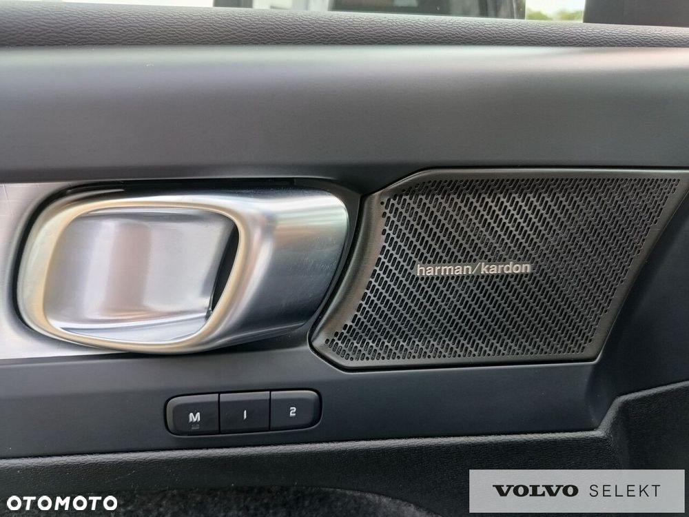 Volvo XC 40 - 19