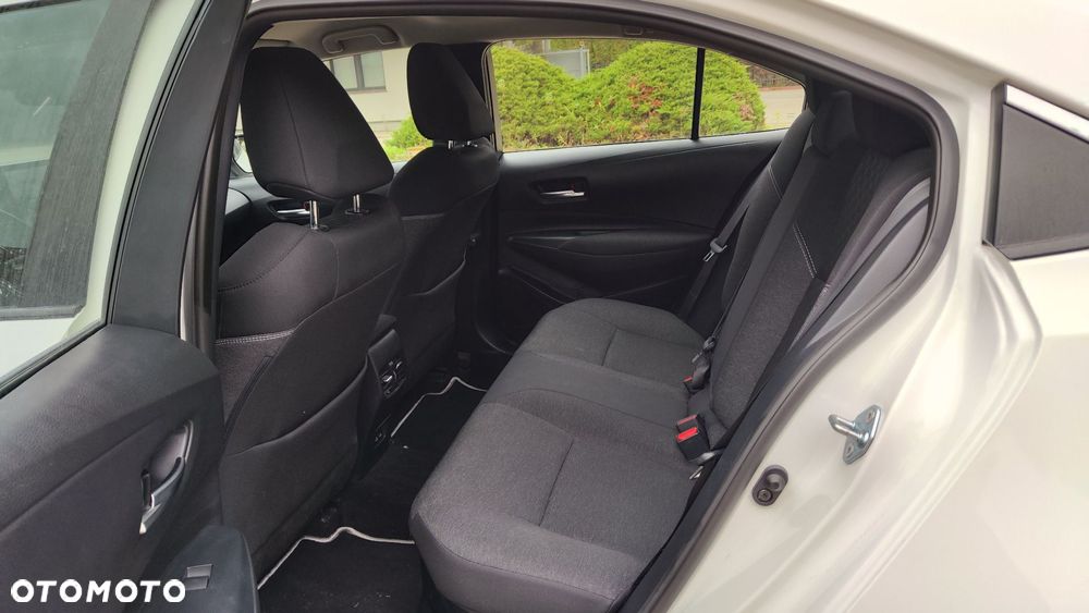 Toyota Corolla - 8