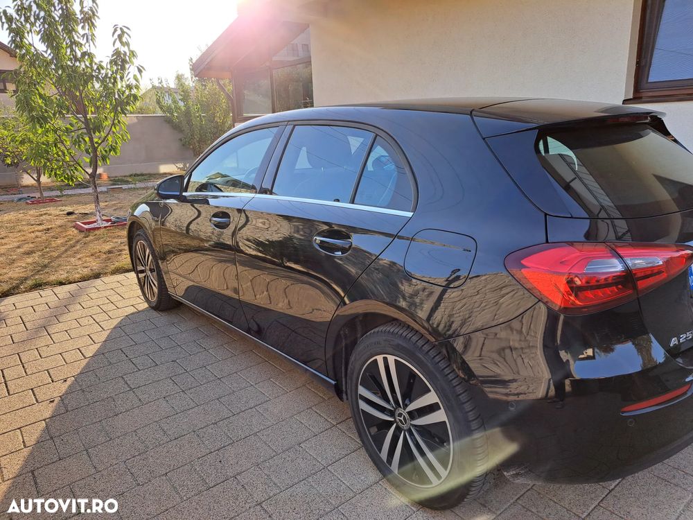 Mercedes-Benz A 250 e Aut. - 3