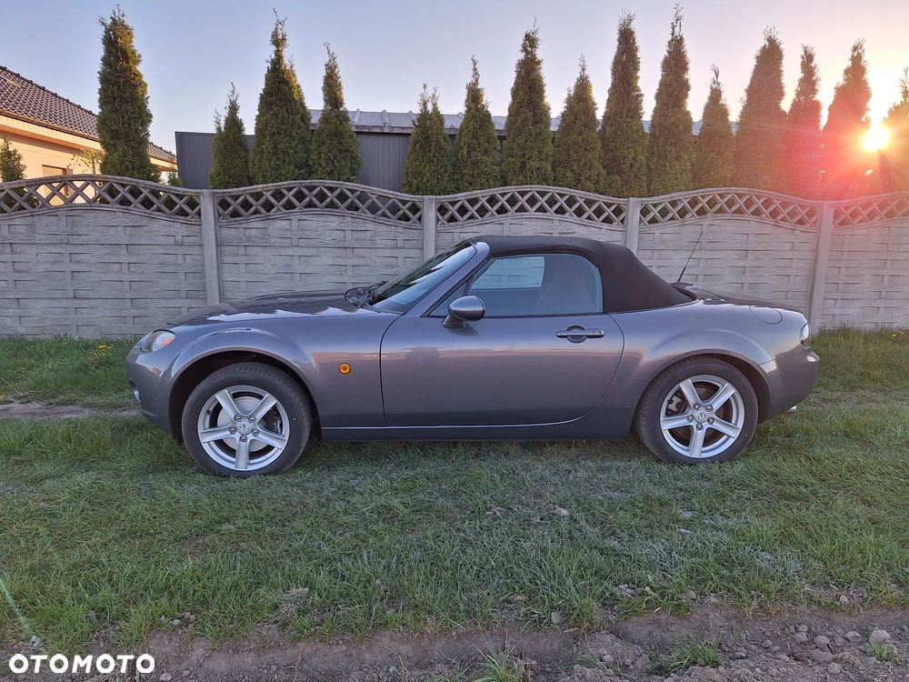 Mazda MX-5 1.8 MZR Energy - 11