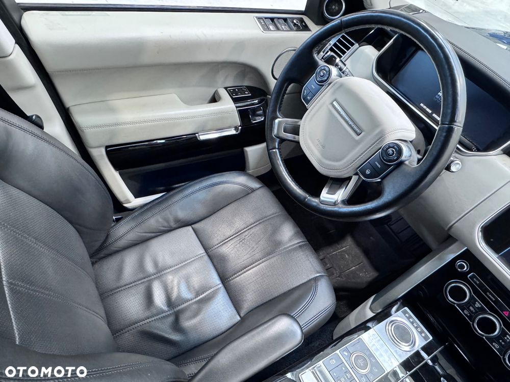 Land Rover Range Rover 4.4SD V8 Vogue - 8