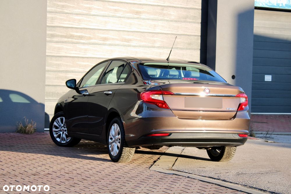Fiat Tipo 1.3 MultiJet 16v Lounge - 4