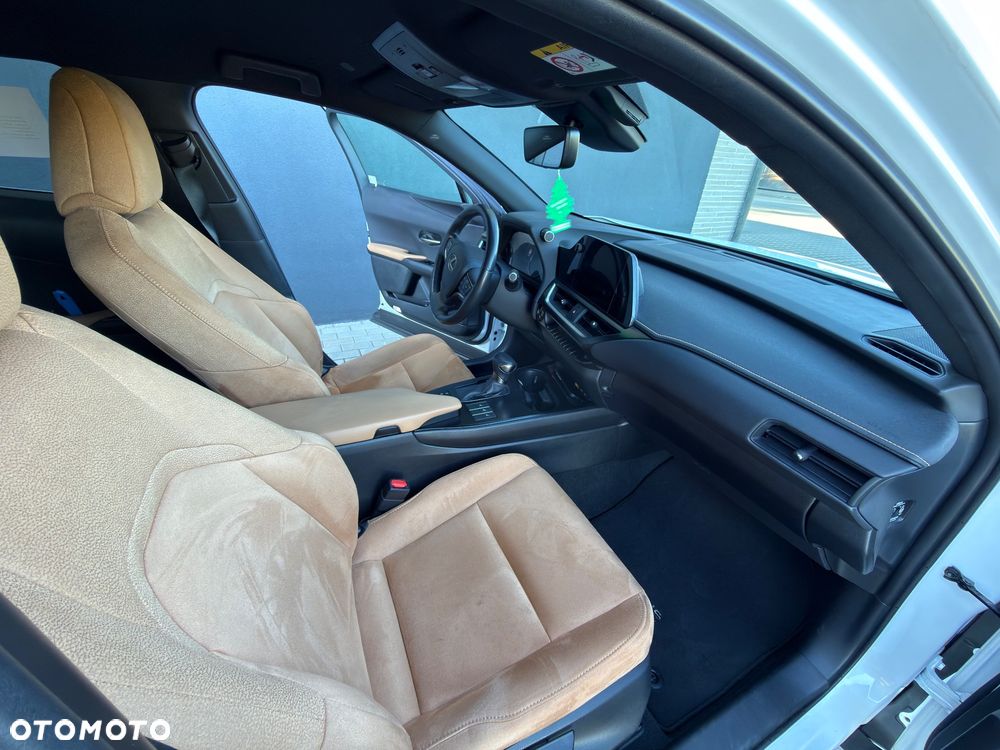 Lexus UX 200 GPF Business 2WD - 9