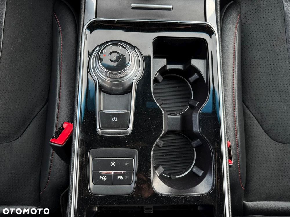 Ford Edge 2.0 EcoBlue Bi-Turbo 4x4 ST-LINE - 34