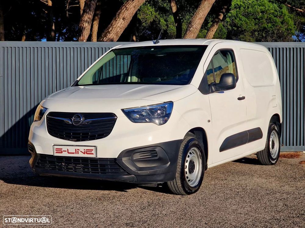 Opel Combo 1.5 Cdti 100cv enjoy (IVA DEDUTÍVEL)
