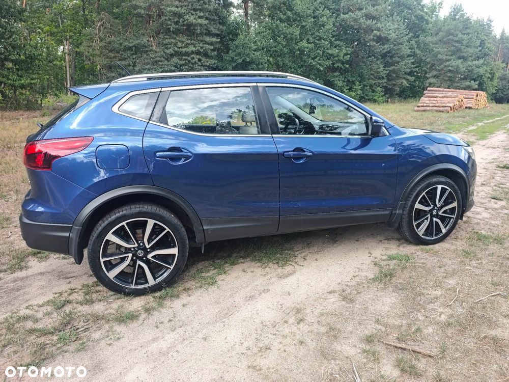 Nissan Qashqai 2.0 4x4 Tekna CVT - 9