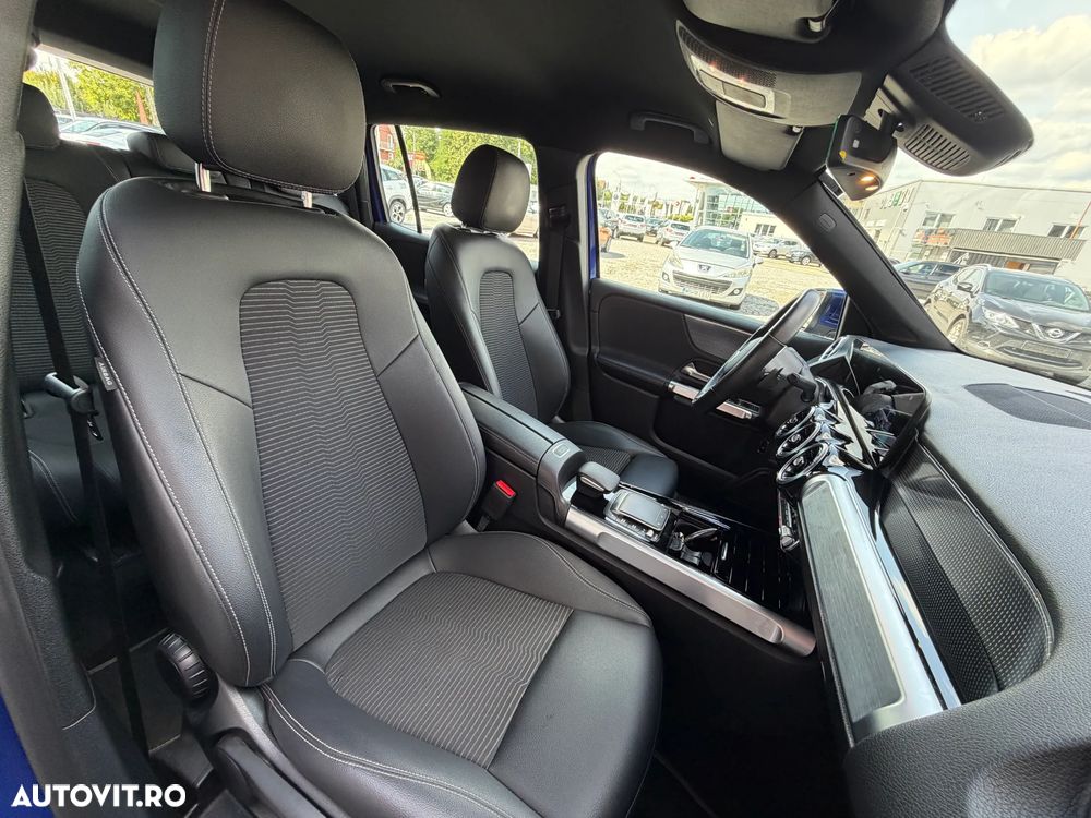 Mercedes-Benz GLB - 15