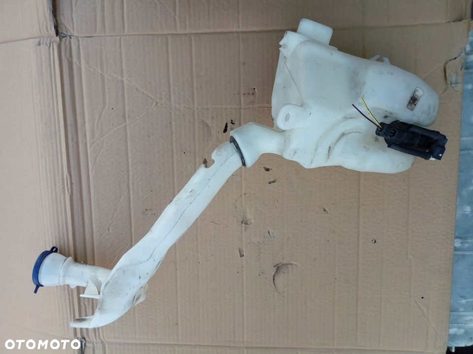 Citroen C3 DS3 zbiorniczek spryskiwaczy - 1