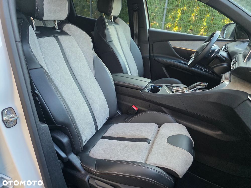 Peugeot 3008 1.6 PureTech Hybrid4 PHEV GT S&S EAT8 - 21