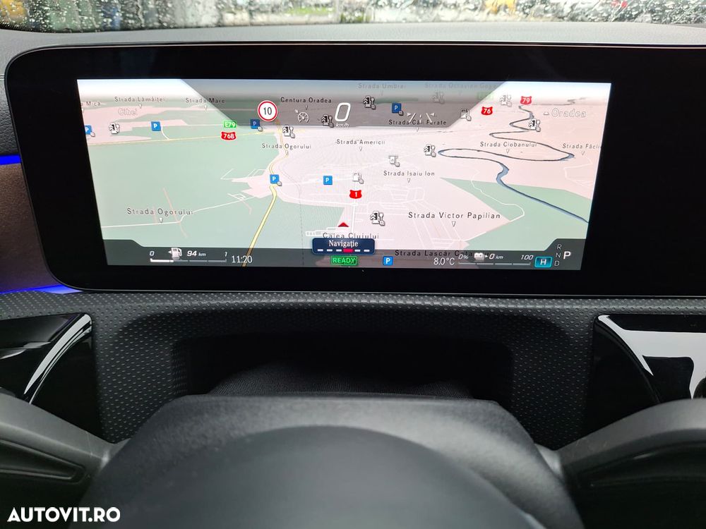 Mercedes-Benz CLA - 25