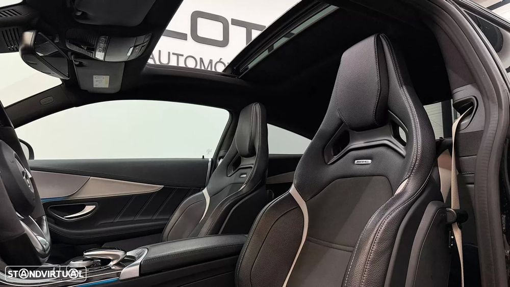 Mercedes-Benz C 63 AMG S - 22